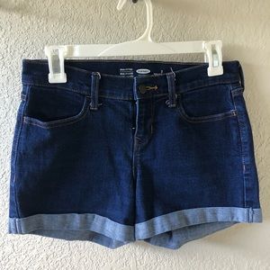 Old Navy women's size 2 semi-fitted denim shorts
